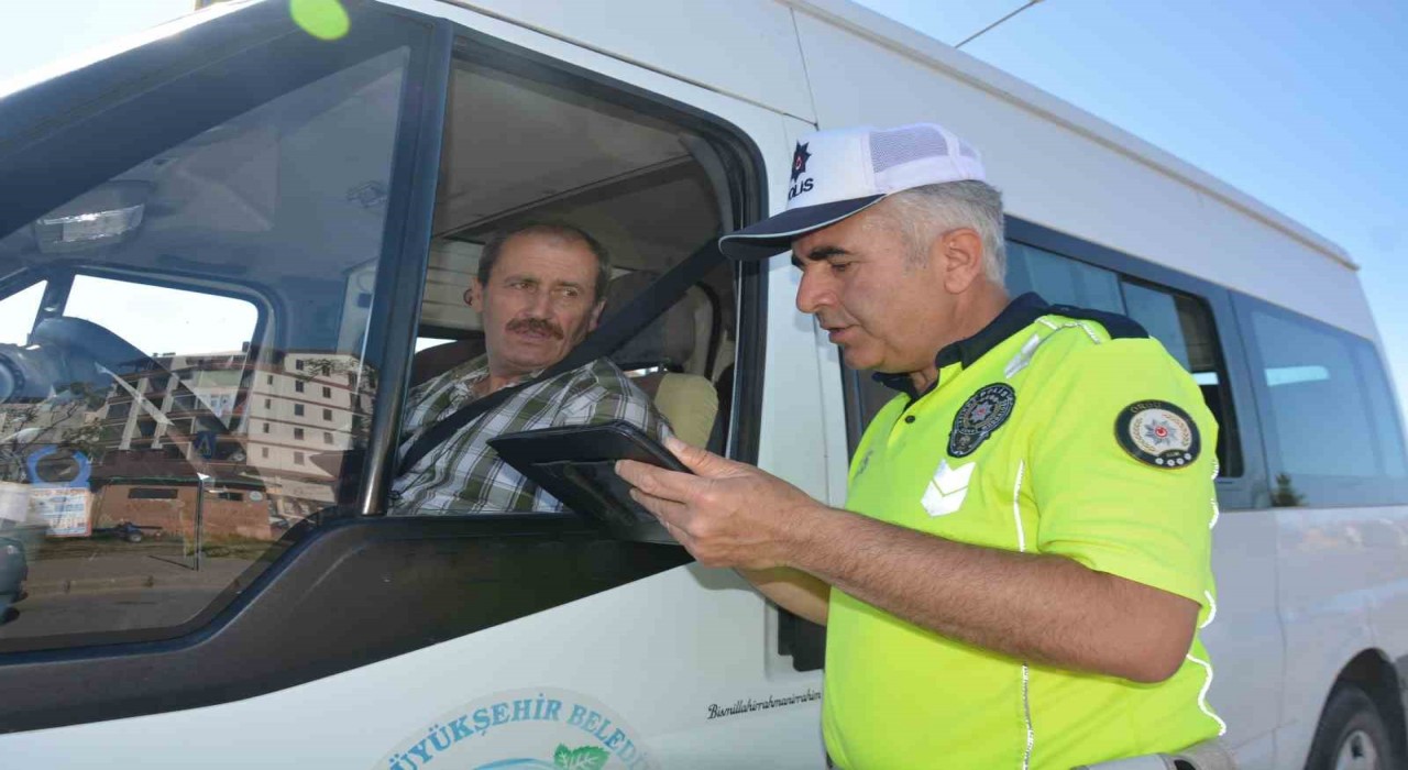 Ünyede emniyet kemeri kullanımında sevindiren gelişme