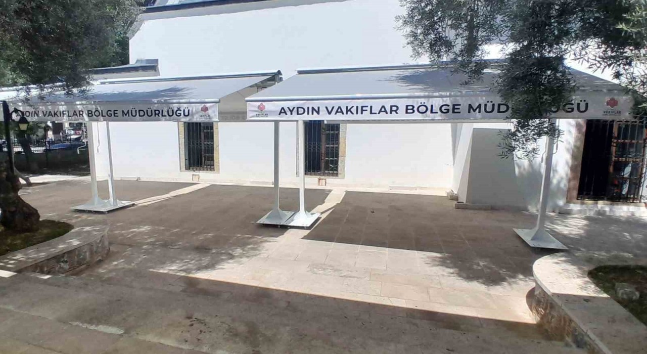 Vakıflar Bölge Müdürlüğünden Kurşunlu Camiine tente