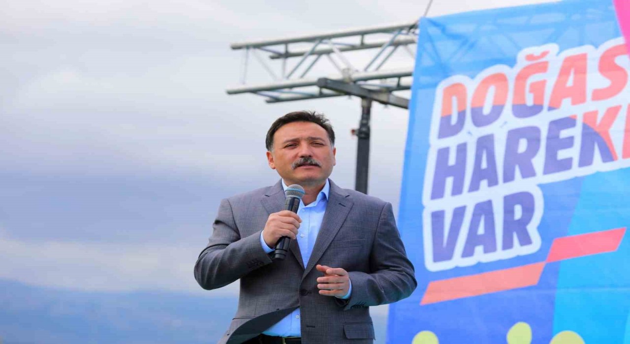 Vali Çiçek: Koruyucu aileler; pırıl pırıl yavrularımızın geleceğe güvenle bakmaları, korkusuzca yaşamaları için bir sığınak ve liman