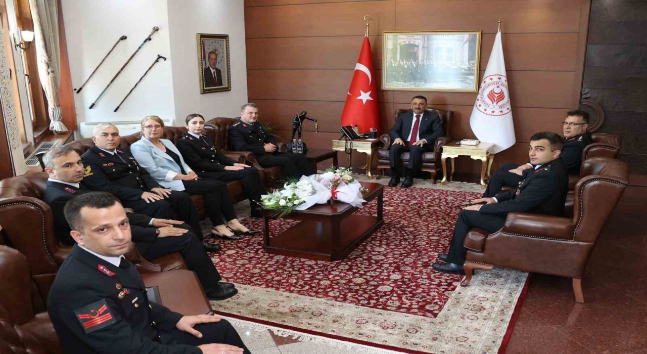Vali Hacıbektaşoğlu, Jandarma Teşkilatının 186. yılını kutladı
