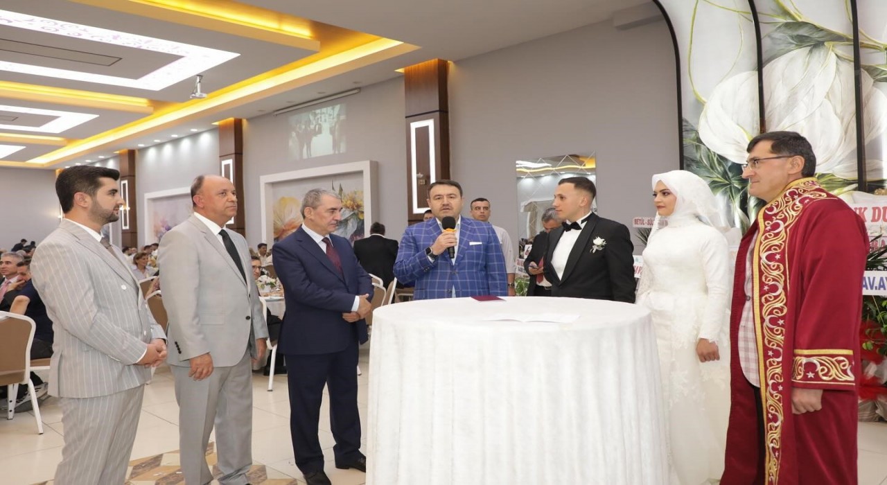 Vali Musa Işın: Toplumu ayakta tutan en büyük güç, aile içindeki sevgi ve bağlılıktır