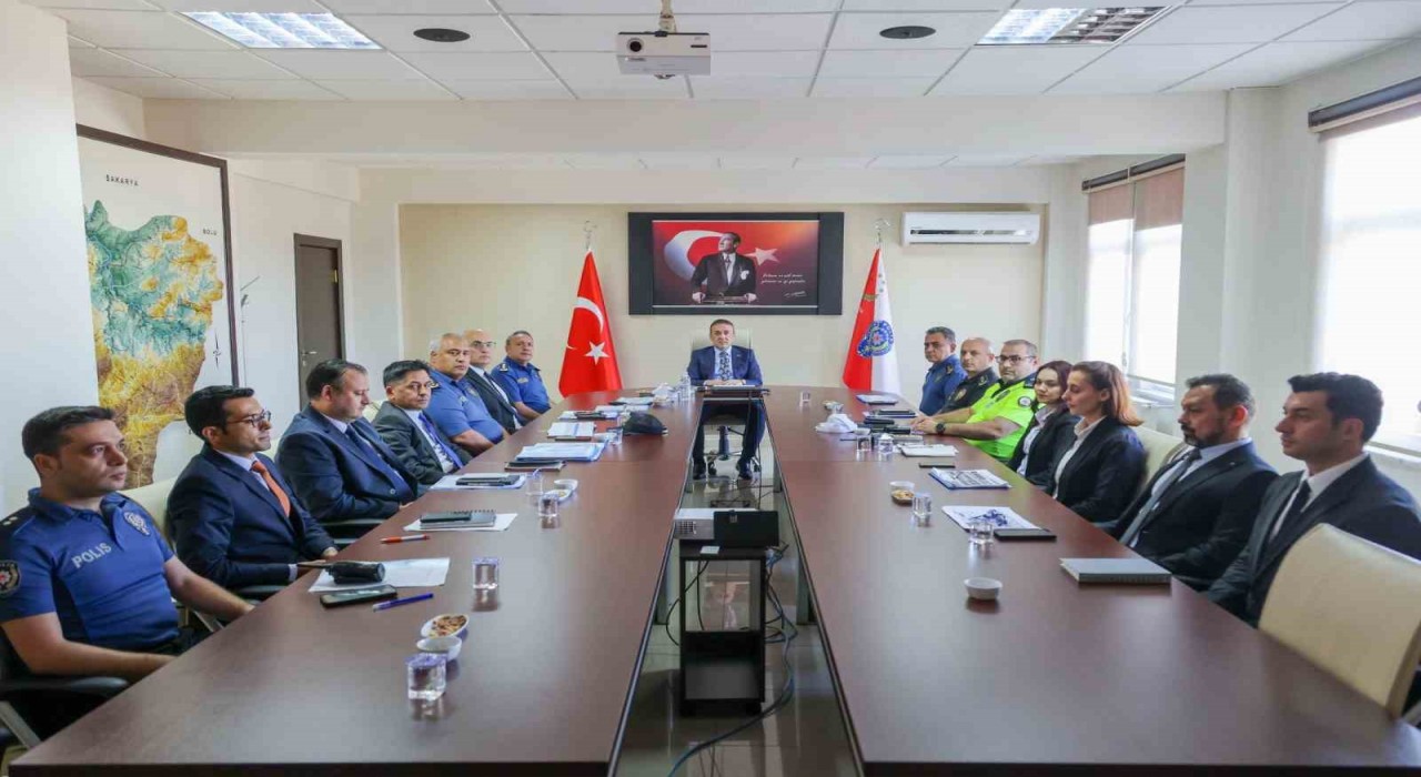 Vali Sözer, güvenlik çalışmaları hakkında bilgi aldı