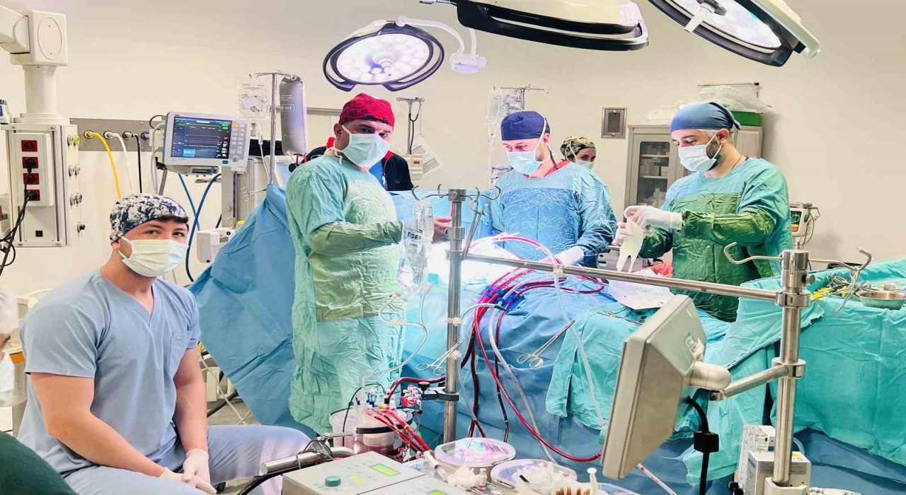 Vandaki Kalp Merkezinde bininci açık kalp ameliyatı başarıyla yapıldı