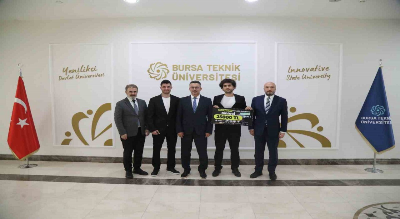 Verimlilik Avcıları Hackathonunda BTÜ öğrencilerine birincilik