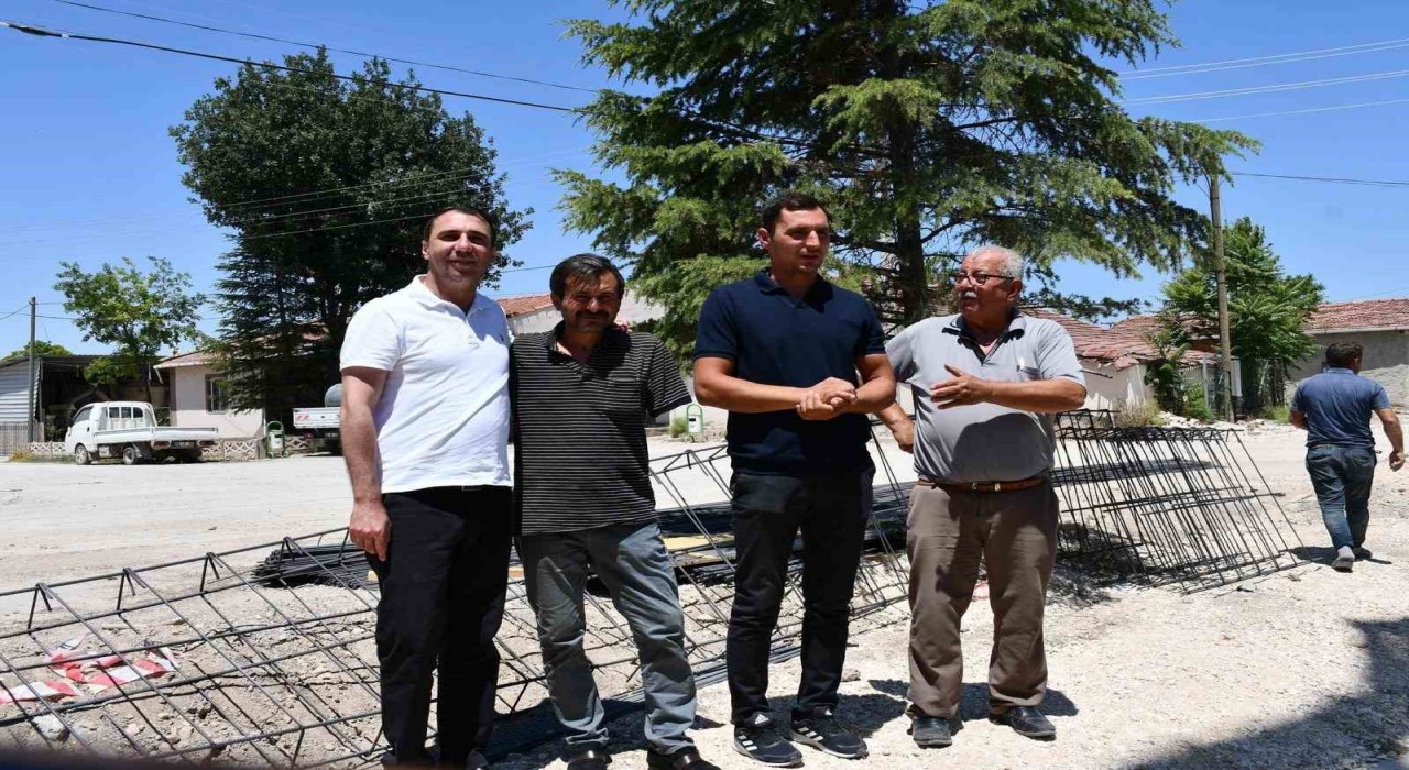 Yeniyurt Mahallesine Modern Sosyal Tesis kazandırılıyor