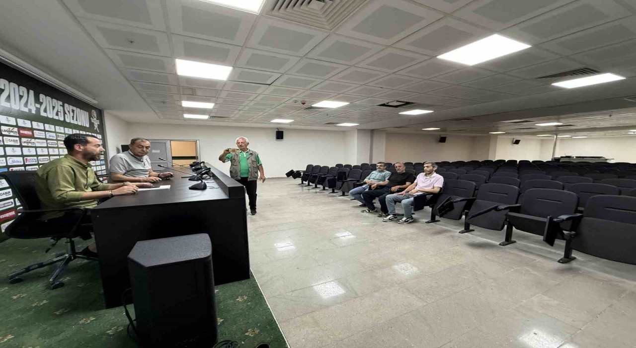 Yeterli çoğunluk sağlanamadı: Sakaryasporun geleceği 8 Haziranda belirlenecek