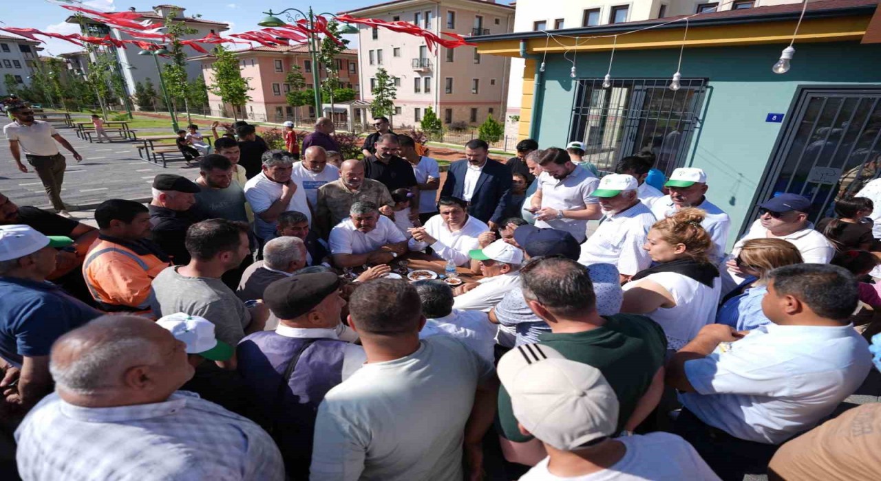 Yılmaz, Kuzeyşehir Çay Bahçesini hizmete açtı