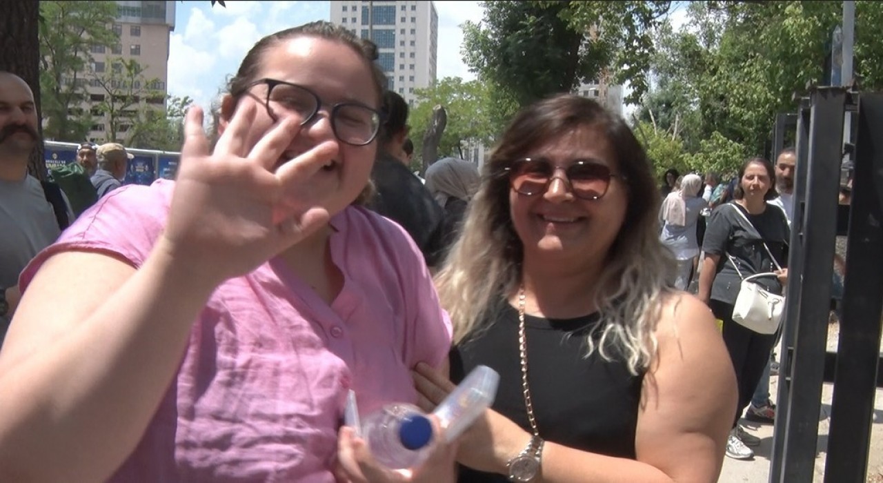 YKSnin birinci oturumu olan TYT sona erdi: Adaylar AYTye odaklandı