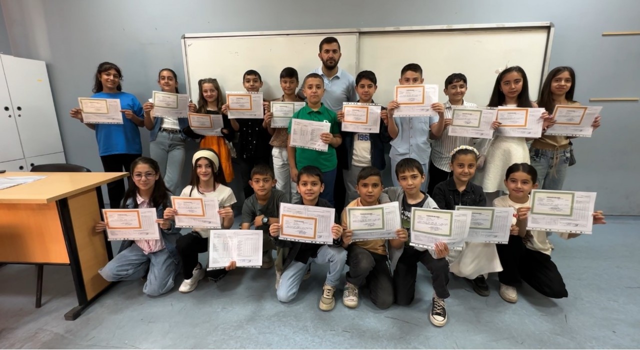 Yüksekovada karne heyecanı