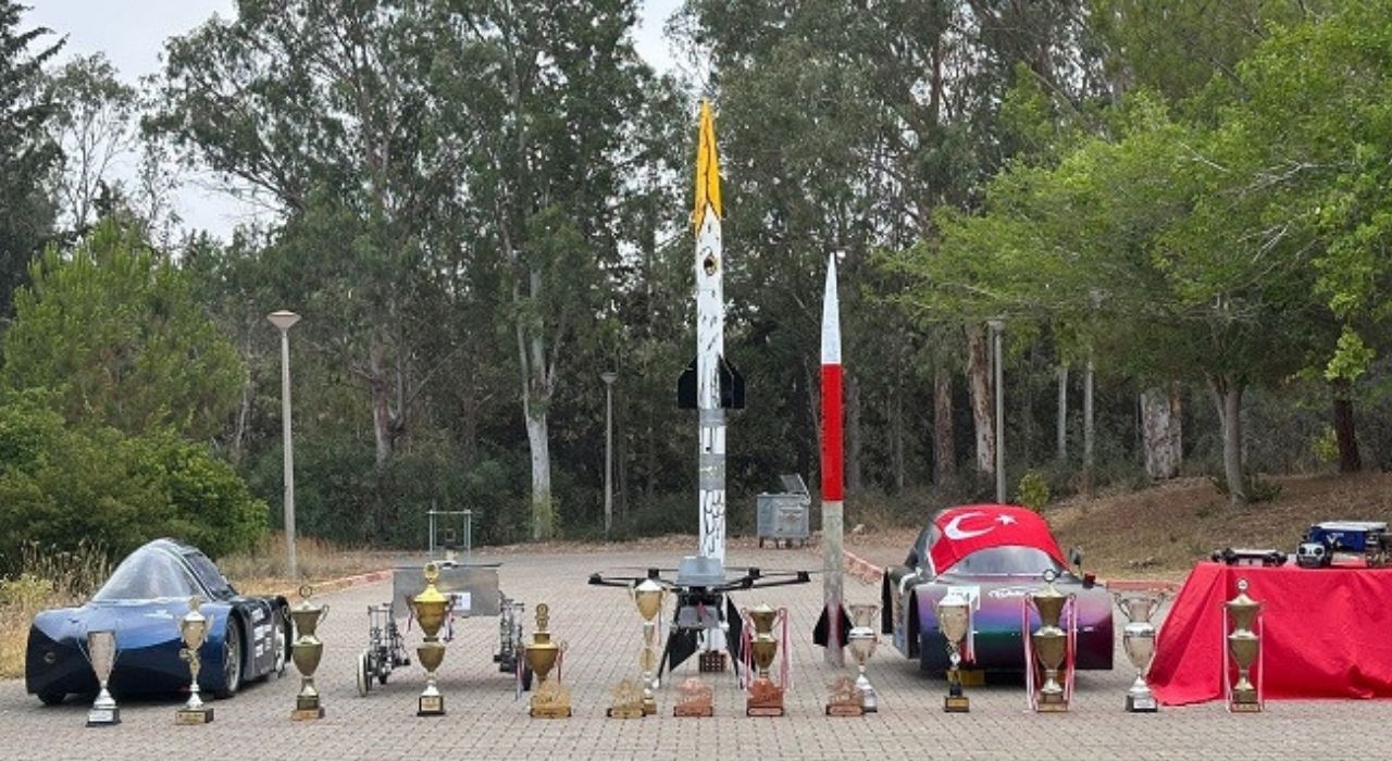 1.5 Adana Teknoloji Takımı: "Biz Sadece Teknoloji Değil, Gelecek Üretiyoruz"