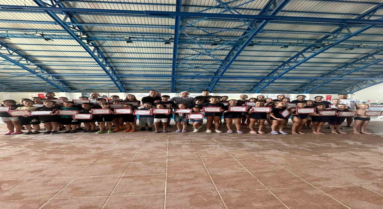 15 Temmuz anısına yüzme müsabakaları tamamlandı