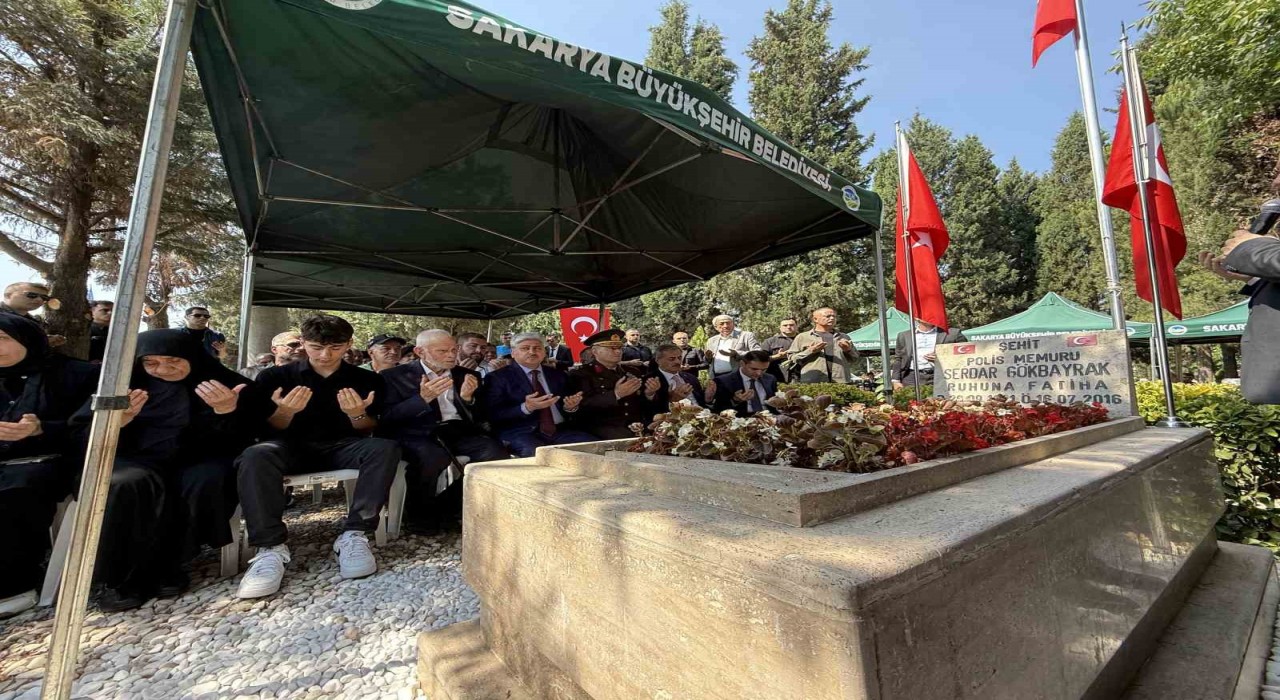 15 Temmuz şehidi, 9uncu yıl dönümünde mezarı başında anıldı