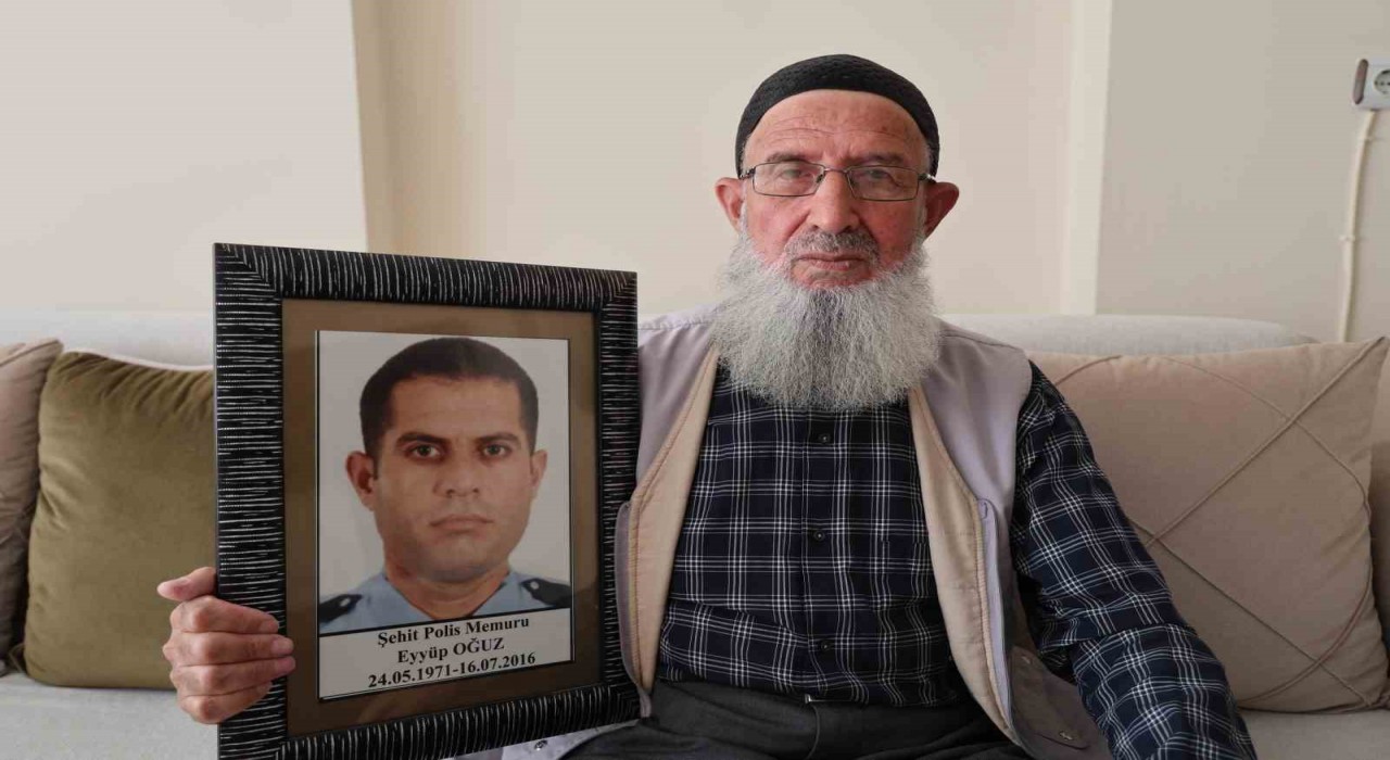 15 Temmuz şehidinin babası: 15 Temmuz gelince canımız ciğerimiz yanıyor