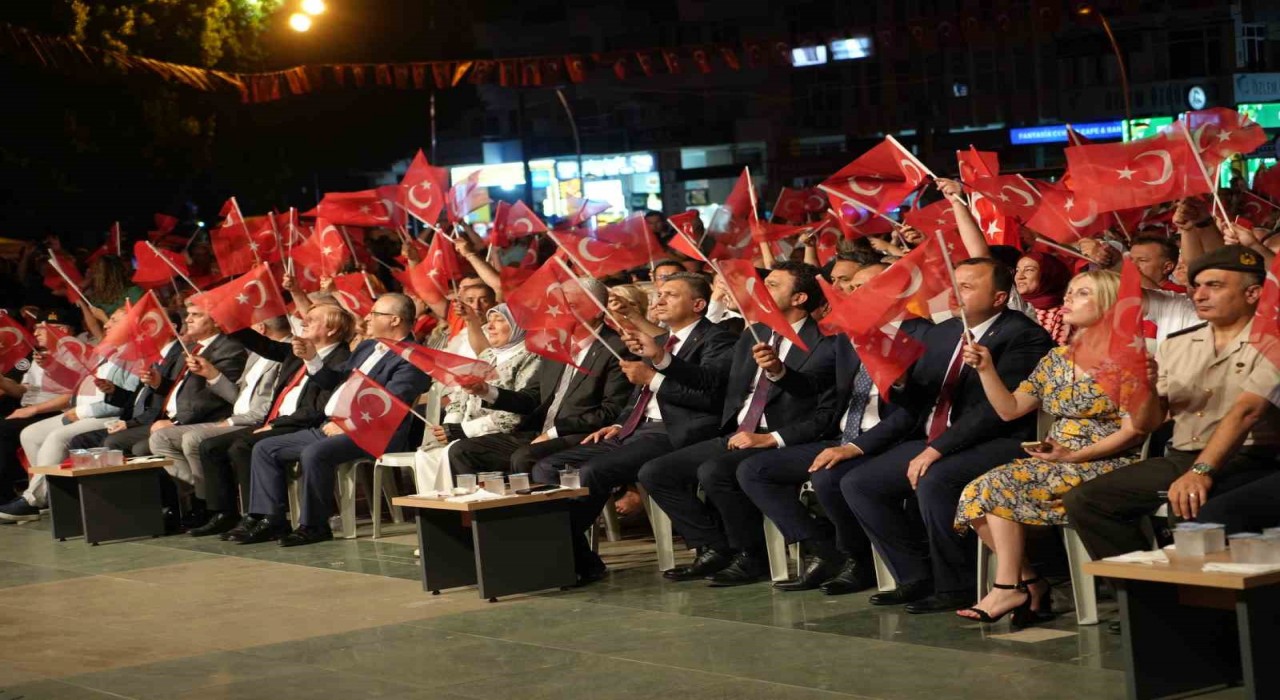 15 Temmuzda Antalyada akıl, bilim ve irade vurgusu