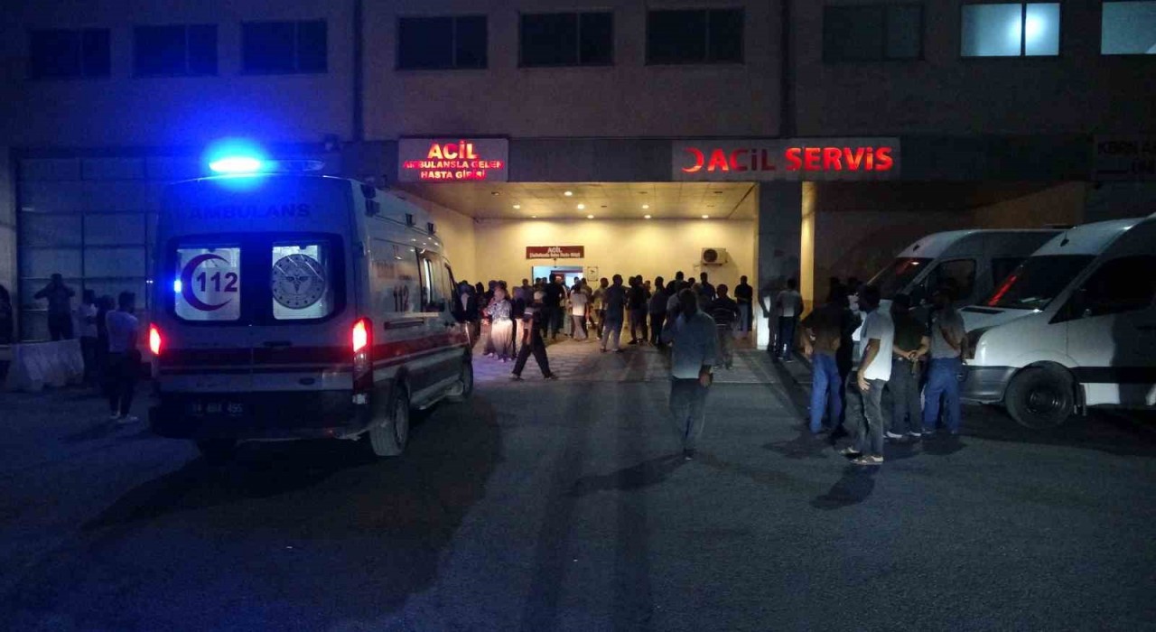 2 çocuk annesi kadın eşinin 20den fazla bıçak darbesiyle öldürüldü