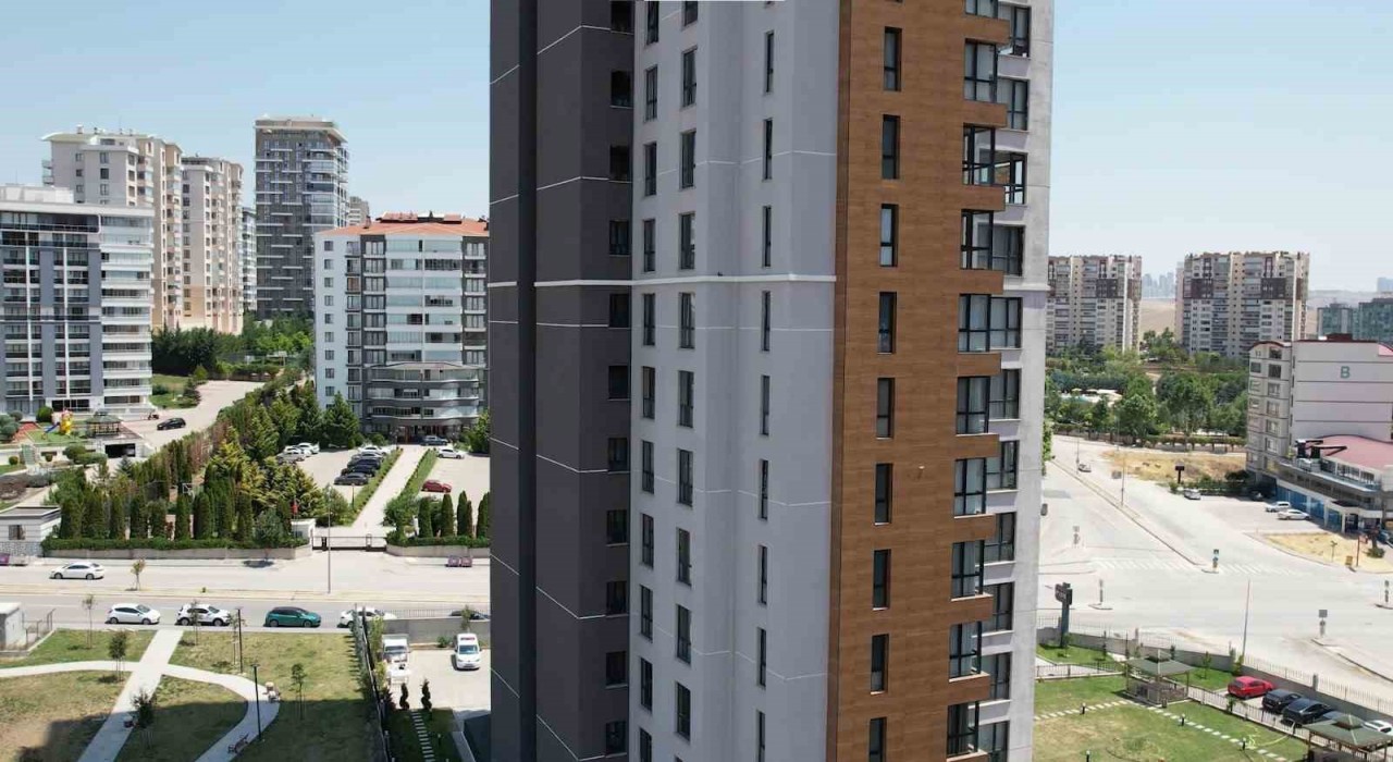 3 kişiye mezar olan binanın son hali görüntülendi