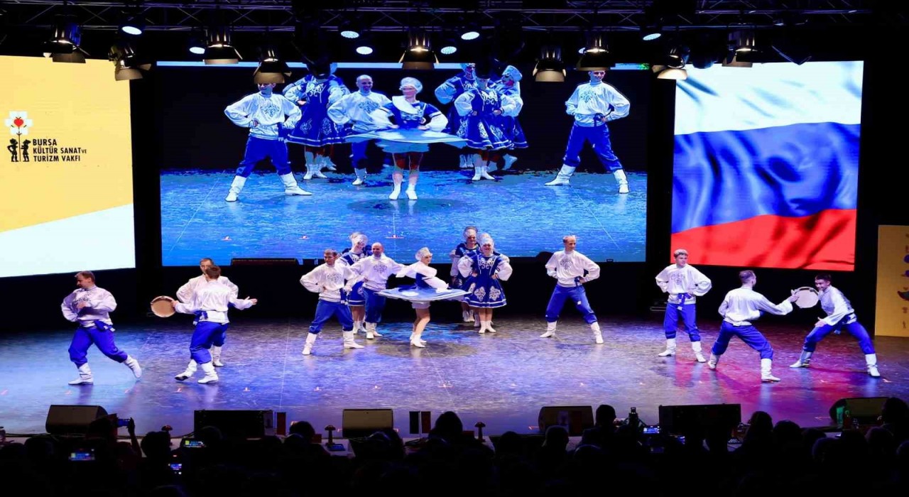 37. Uluslararası Altın Karagöz Halk Dansları birincisi Bulgaristan oldu