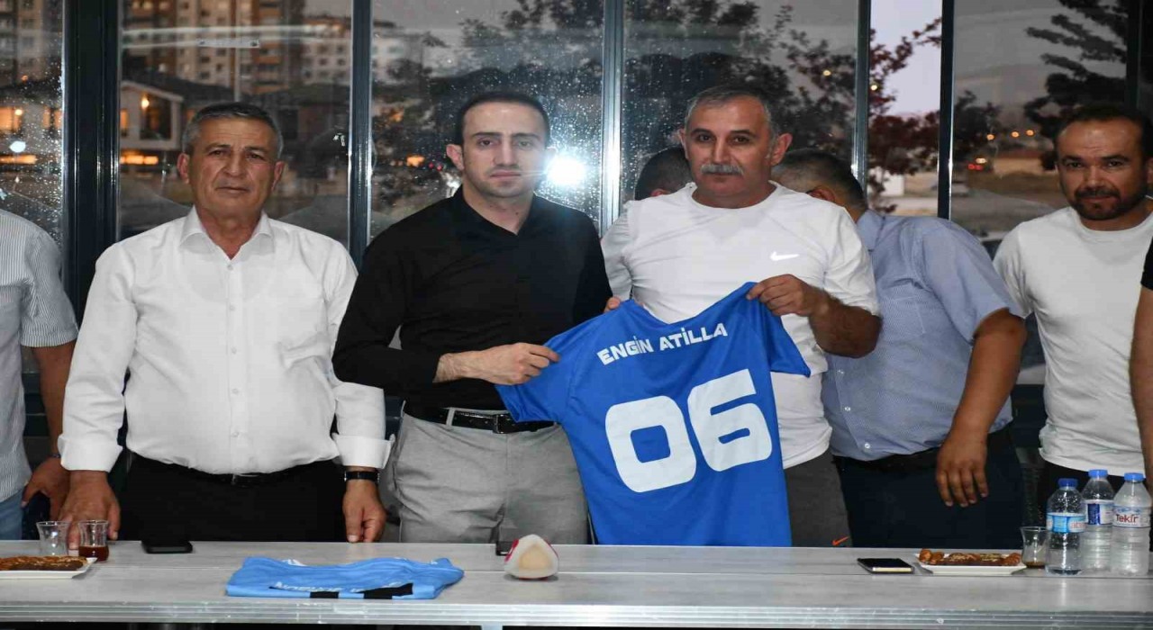 5. Akkışla Dostluk Turnuvası, Kaymakam Engin Atillanın vuruşuyla başladı