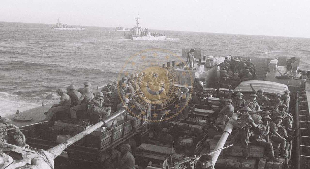 51 yıl sonra gelen arşiv: Kıbrıs Harekatından ilk kez yayınlanan fotoğraflar