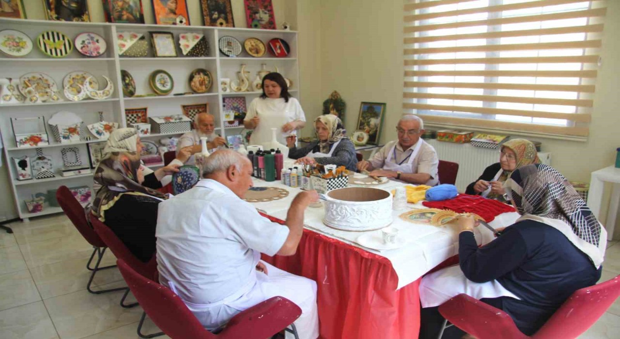 70inden sonra el işi yapmaya başladılar