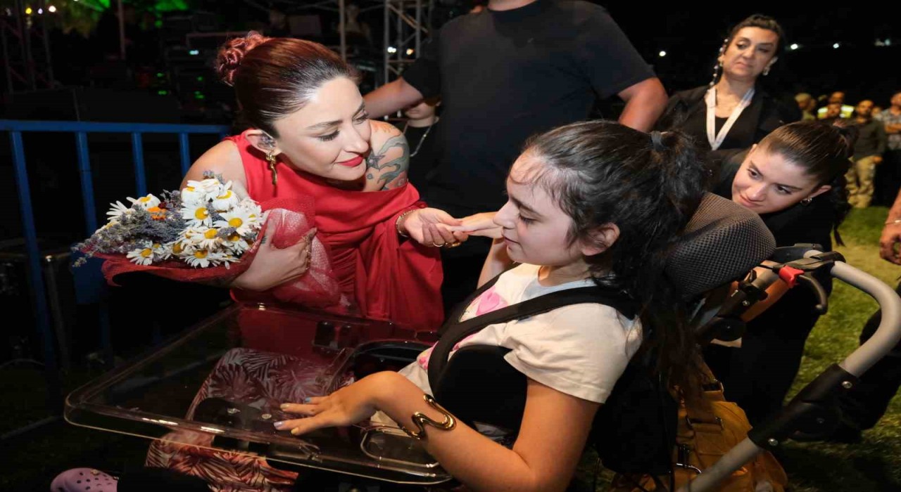 9. Uluslararası Nasreddin Hoca Kültür ve Sanat Festivali yoğun katılımla devam ediyor