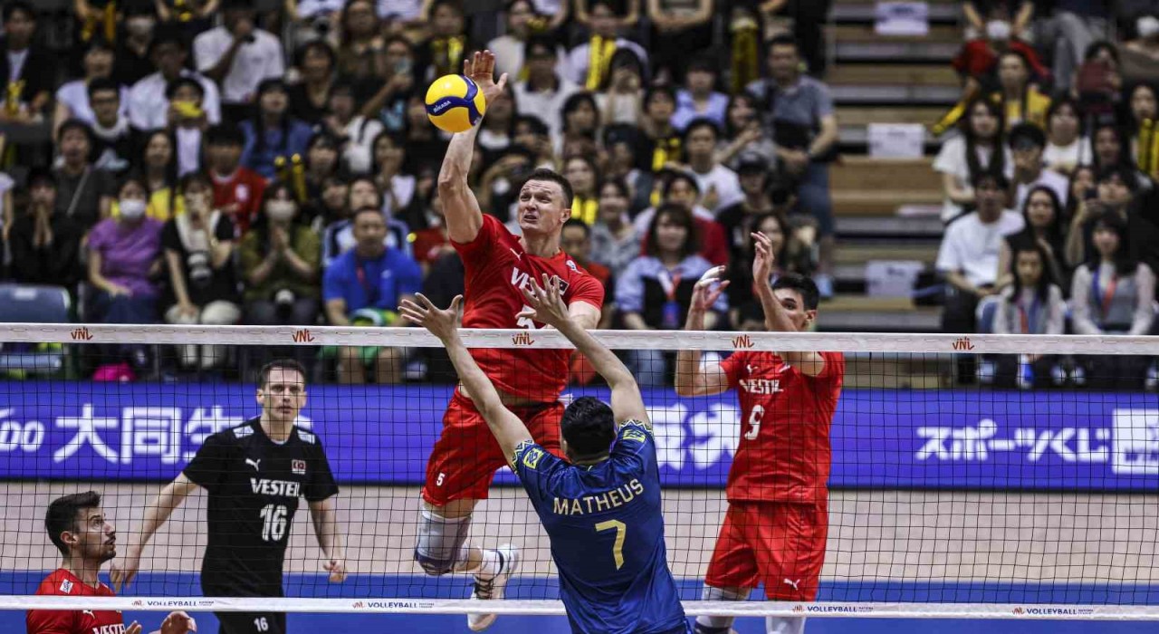 A Milli Erkek Voleybol Takımı, Brezilyaya 3-1 kaybetti
