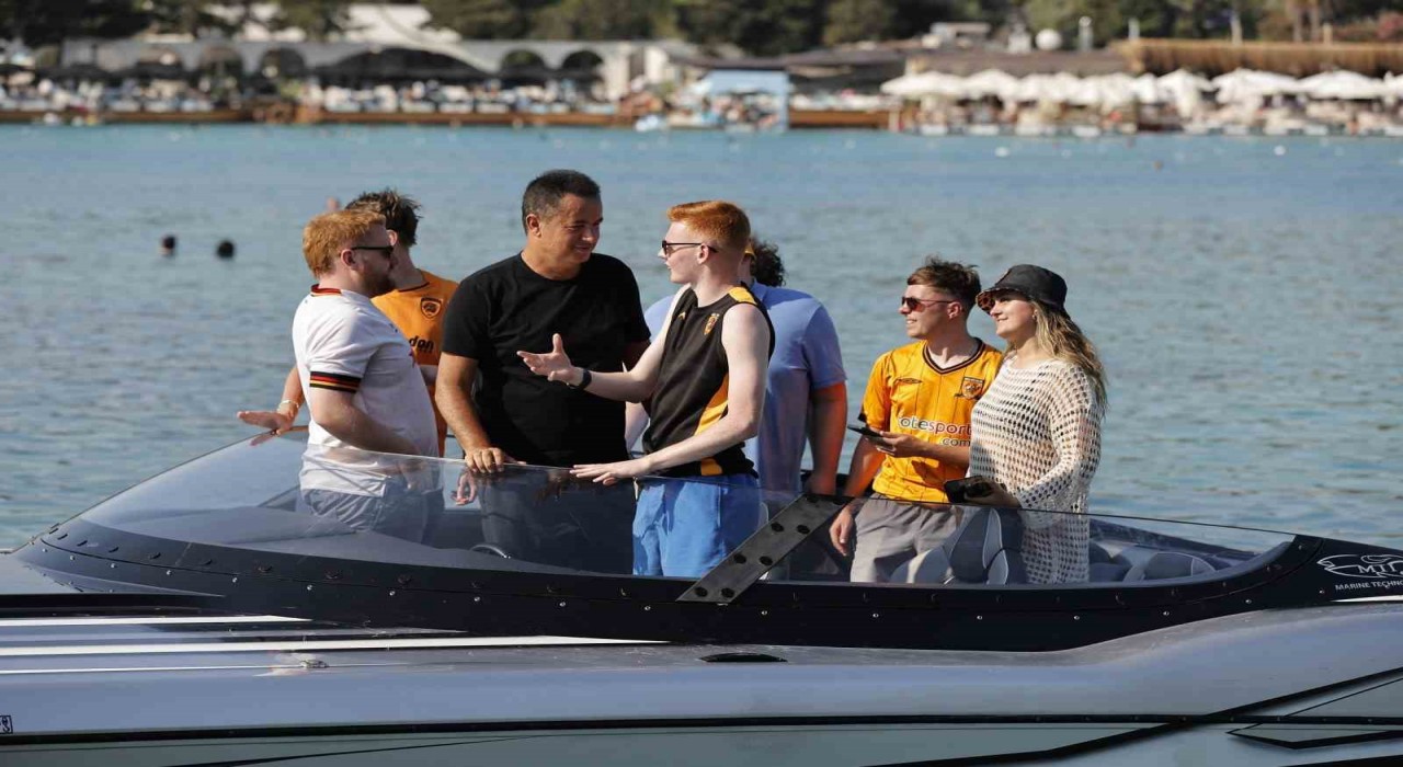 Acun Ilıcalıdan İngiliz taraftarlara Türkiye turu