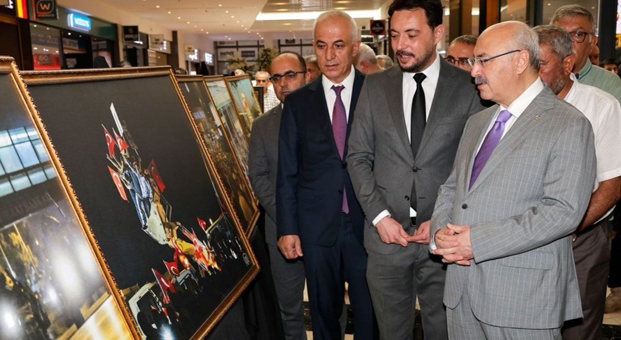 Adana’da 15 Temmuz Demokrasi ve Milli Birlik Günü Sergisi Açıldı
