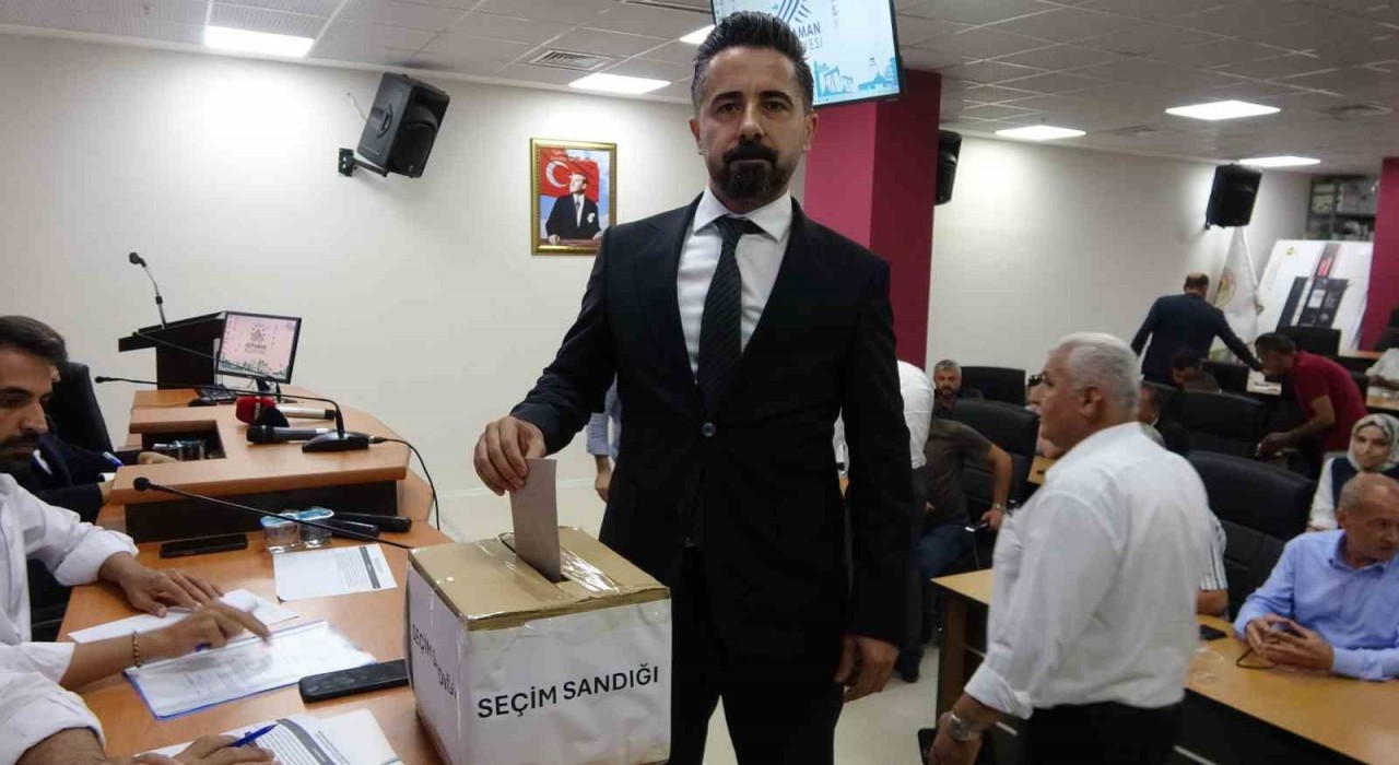 Adıyaman Belediye Meclisi Başkan Vekilini seçti