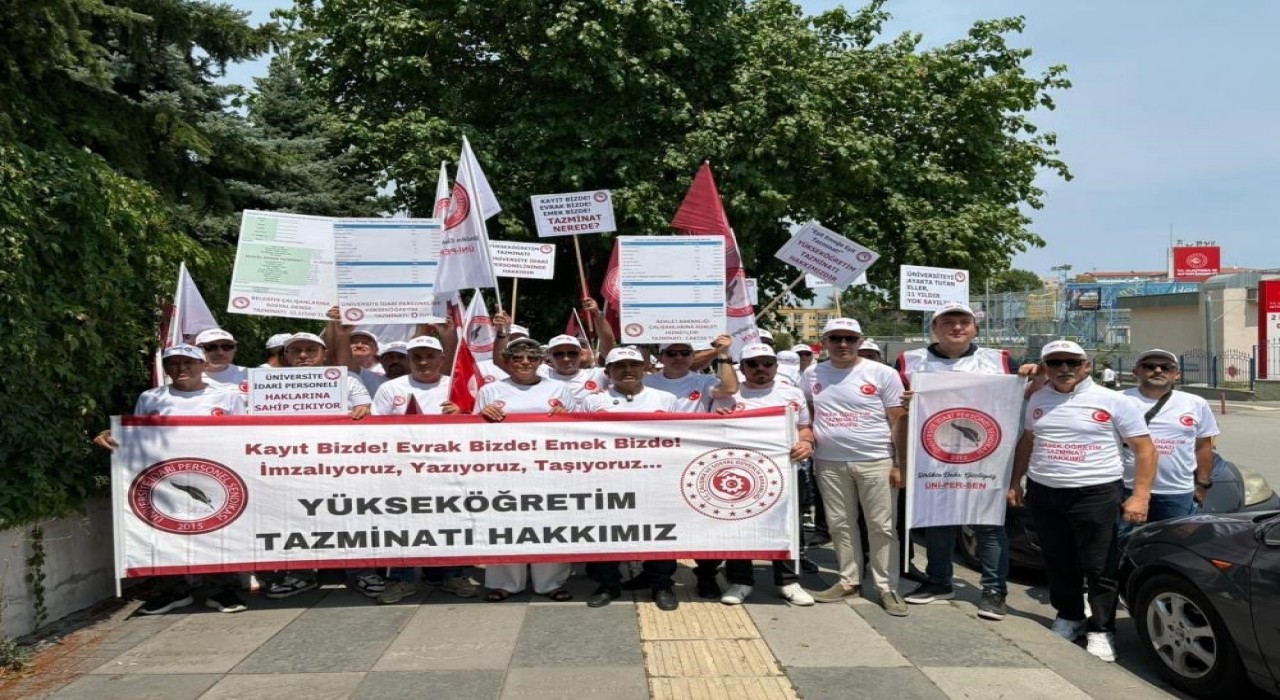 ADÜdeki adaletsizliğin giderilmesi için Ankarada eyleme katıldılar
