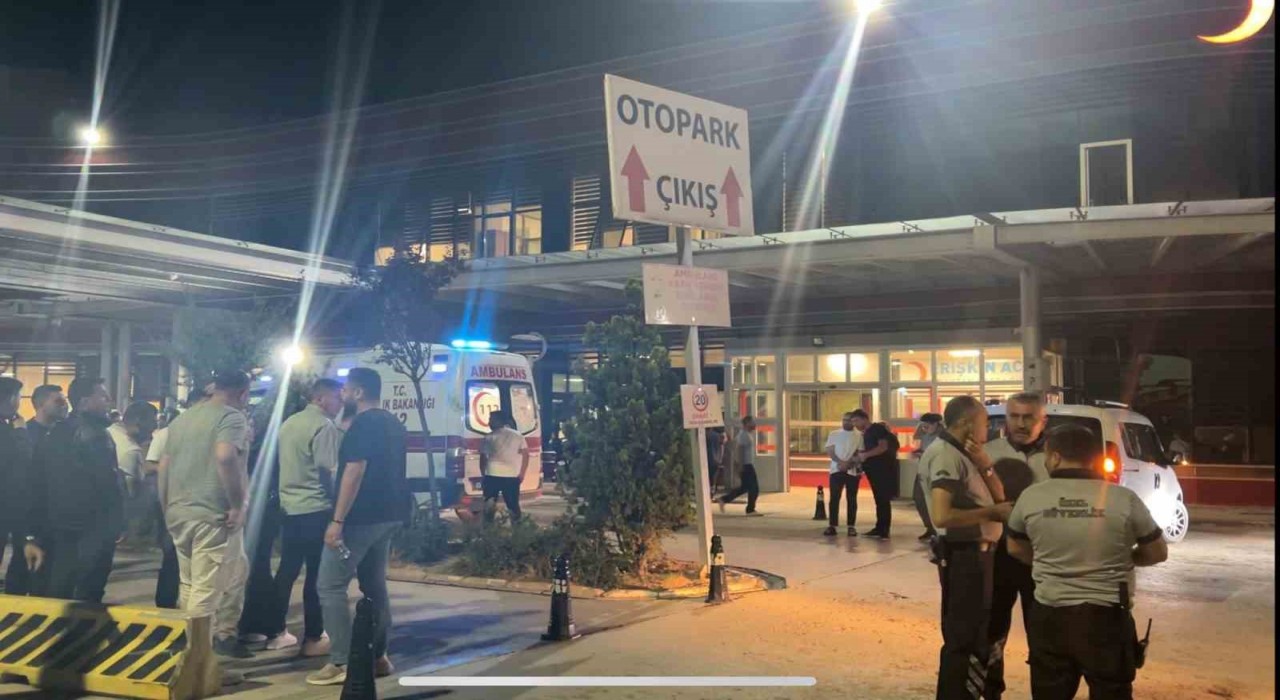 Afyonkarahisarda yangına müdahale ederken yaralanan 5 kişi taburcu edildi