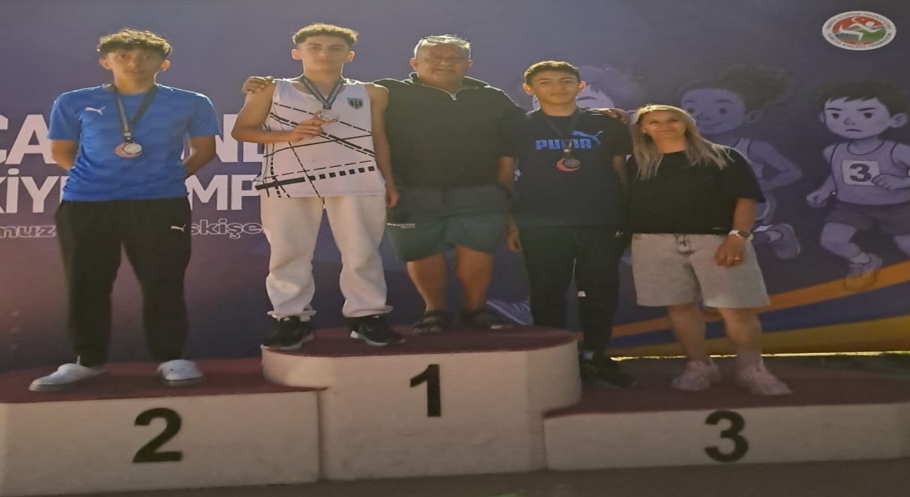 Afyonkarahisarlı Genç Sporculardan Türkiye Şampiyonasında gurur veren başarı