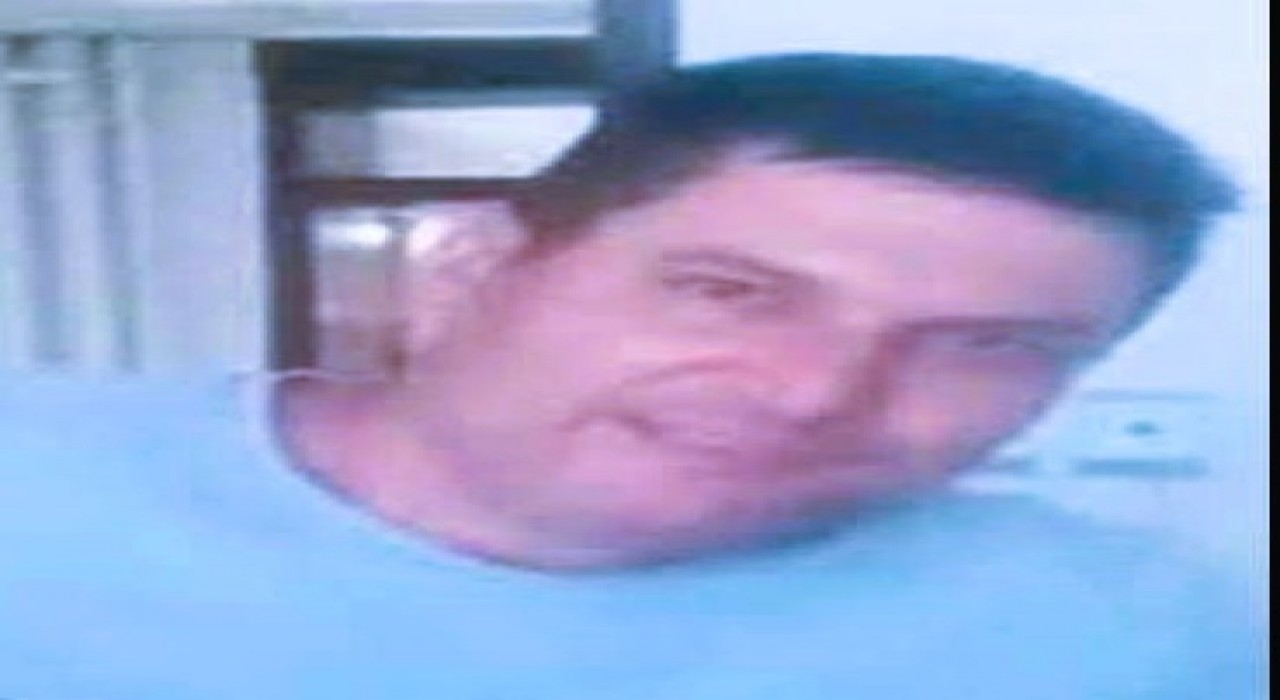 Ailesiyle birlikte ormanda kesim yapan işçi traktörün altına kaldı