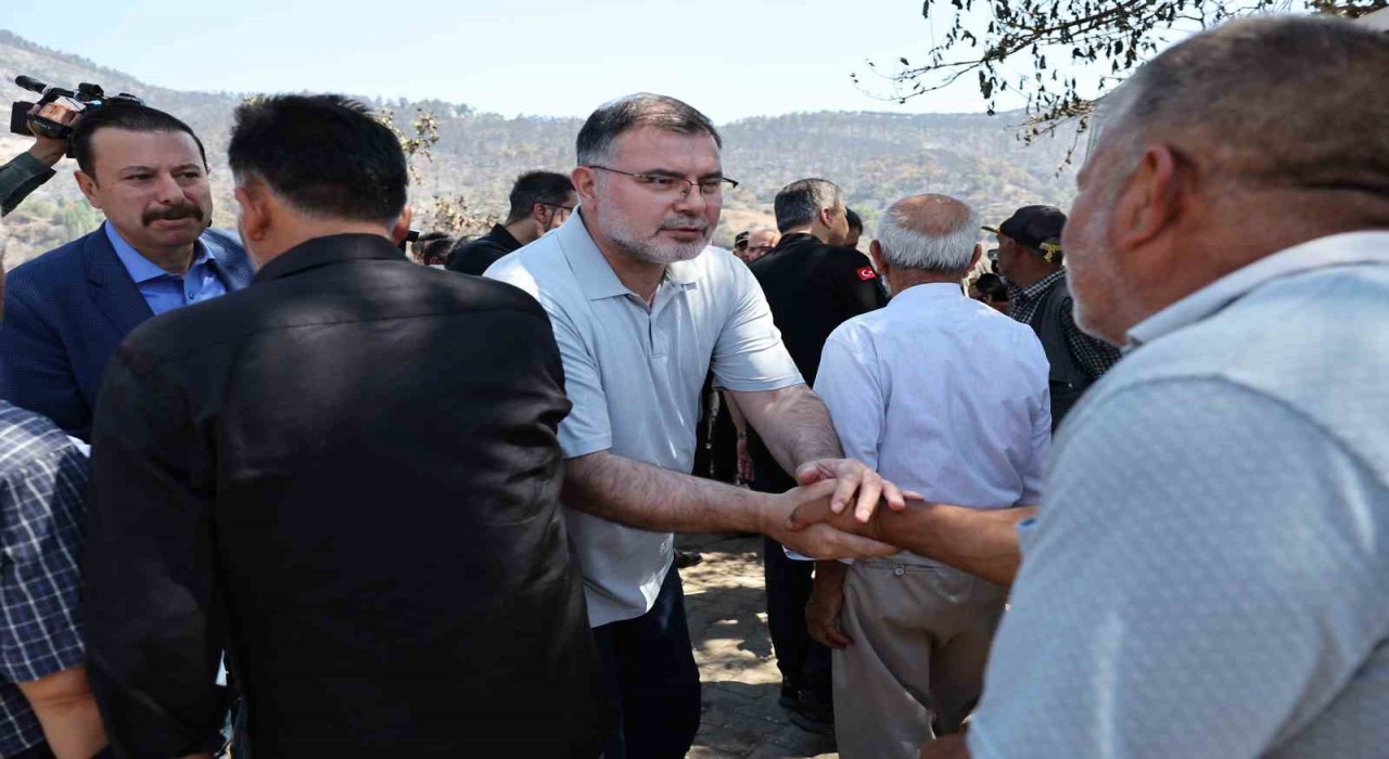 AK Partili Saygılı: Cumhurbaşkanımız İzmiri anbean takip ediyor, kimse mağdur edilmeyecek
