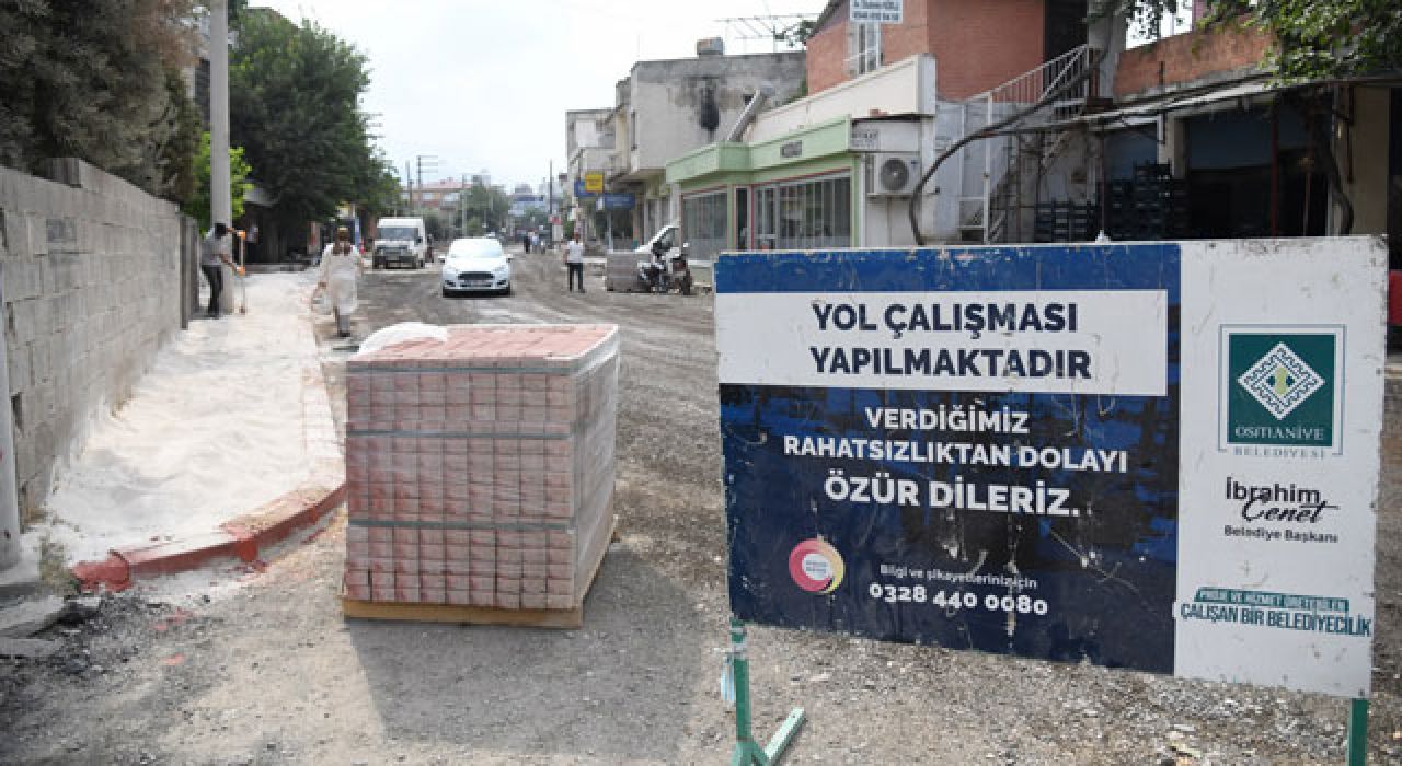 Alhanlı Caddesi Yenileniyor: Asfalt, Kaldırım ve Ağaçlandırma Çalışmaları Devam Ediyor