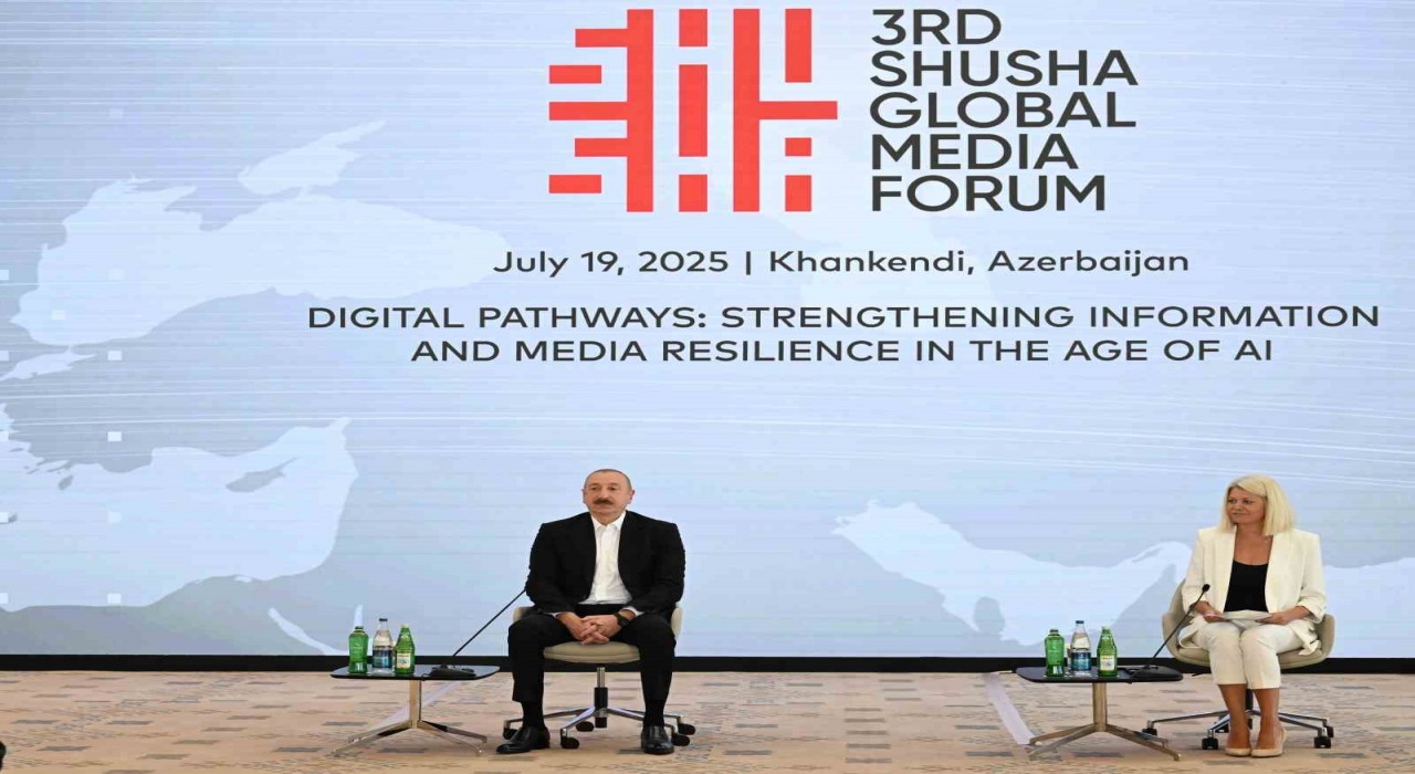 Aliyev: Ermenistan Anayasası değiştirilmeli, Azerbaycana yönelik toprak iddiaları ortadan kaldırılmalı