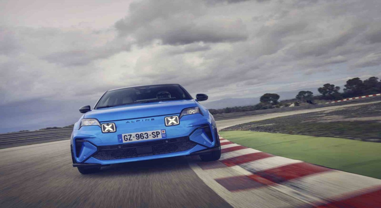 Alpine A290 Türkiyede satışa sunuldu