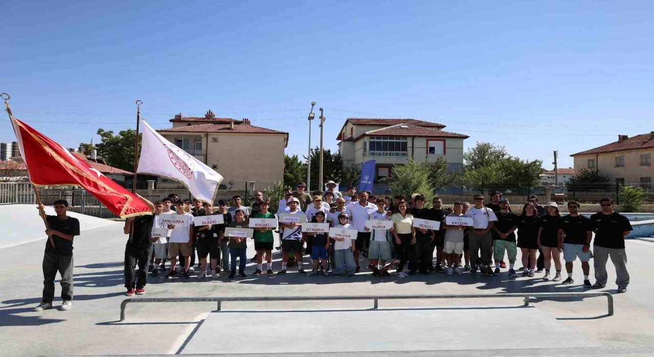 Anadolu Yıldızlar Kaykay Türkiye birinciliği, Karamanda başladı