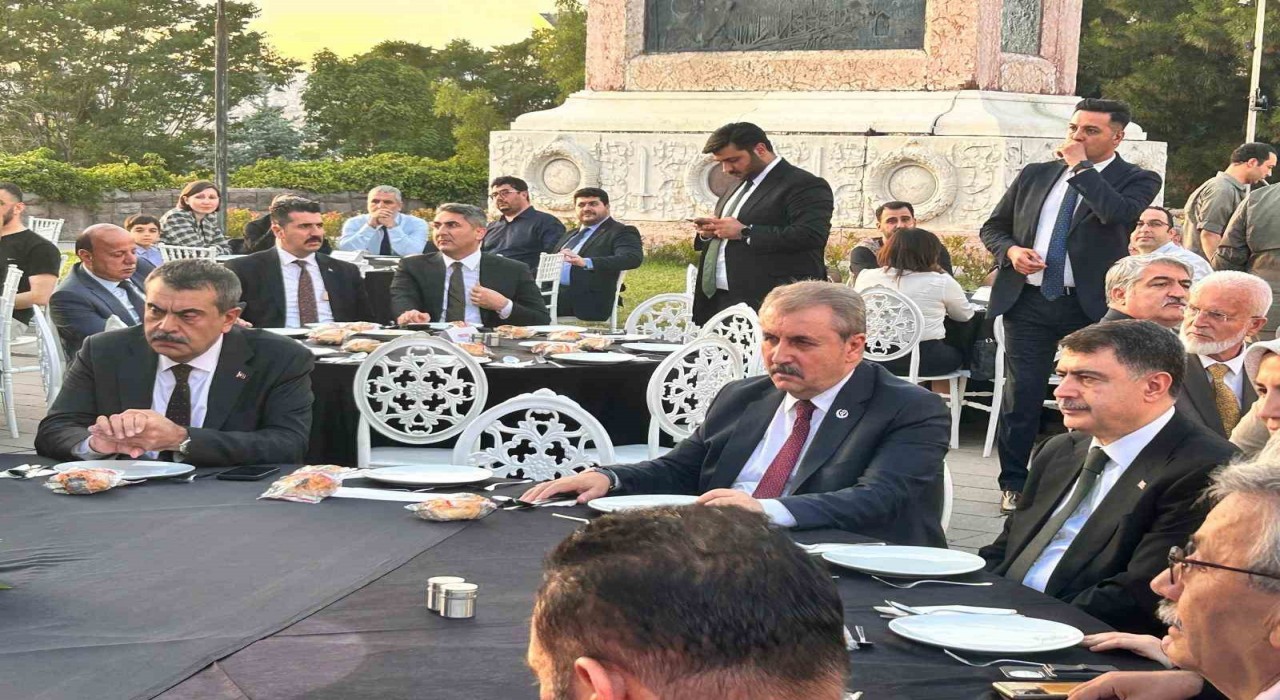 Ankarada muharrem ayı iftar programı düzenlendi