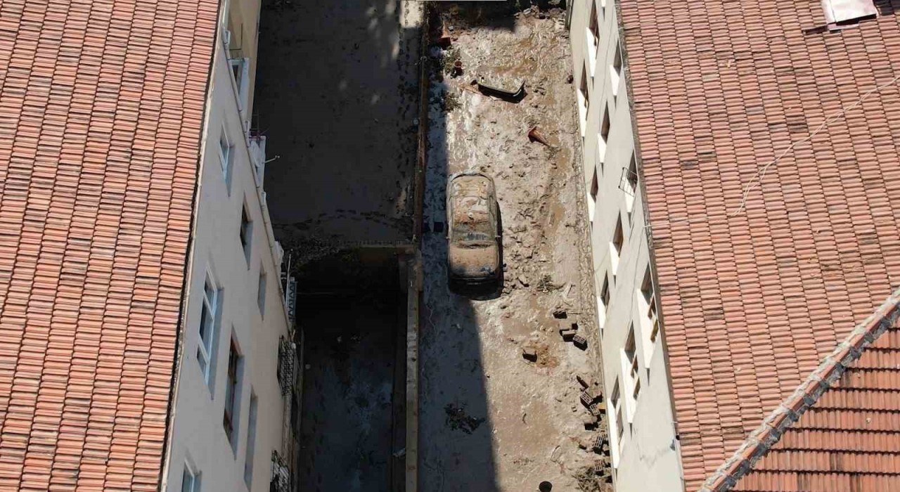 Ankarada selin zararı gün ağarınca ortaya çıktı