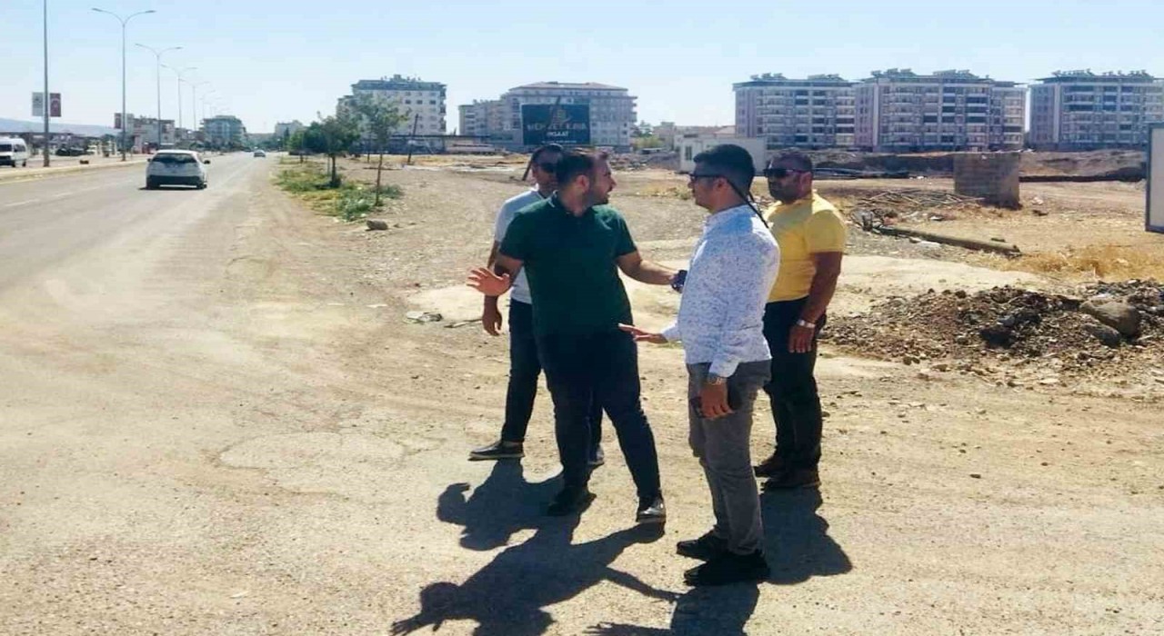 Arabanda kavşak ve sinyalizasyon yapılması için incelemeler yapıldı