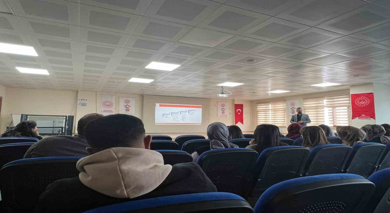 Ardahanda Koruyucu Aile Olmak konulu seminer düzenlendi