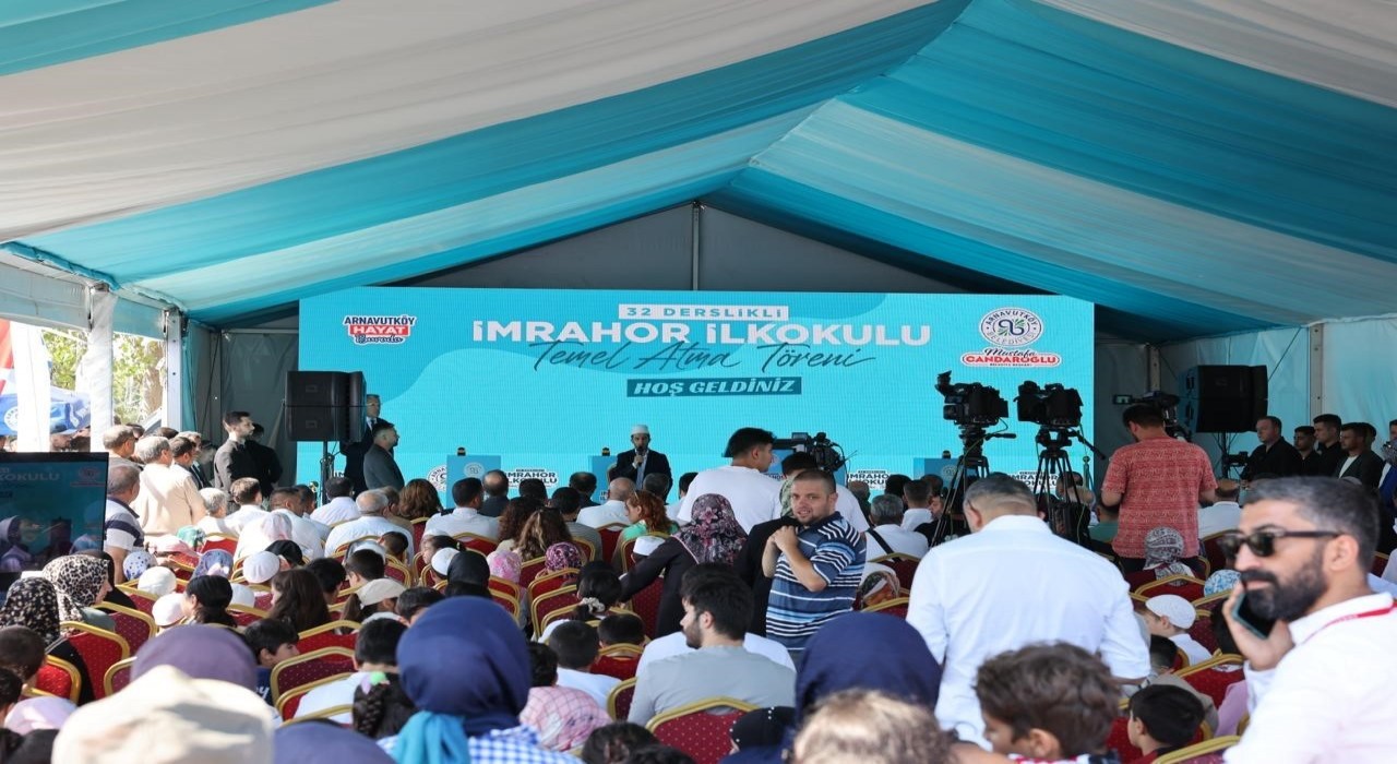 Arnavutköyde eğitime dev yatırım: 32 derslikli ilkokulun temeli atıldı