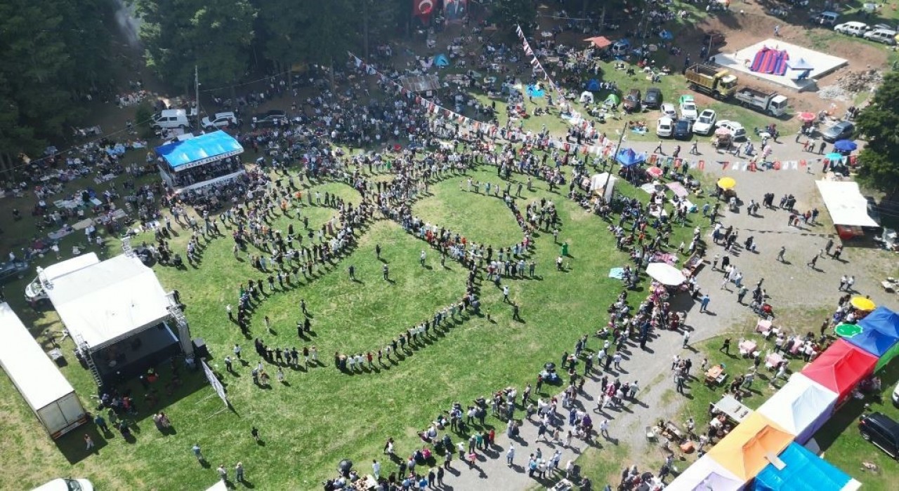 Artvinde 2 bin rakımlı yaylada şenlik coşkusu