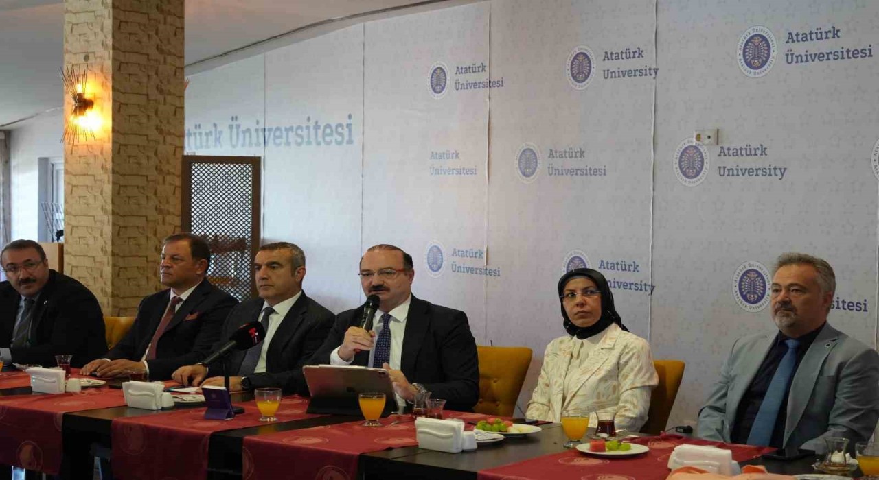 Atatürk Üniversitesinde yerli ilaç üretimi ve yerli uçak motorlarının testi hamlesi