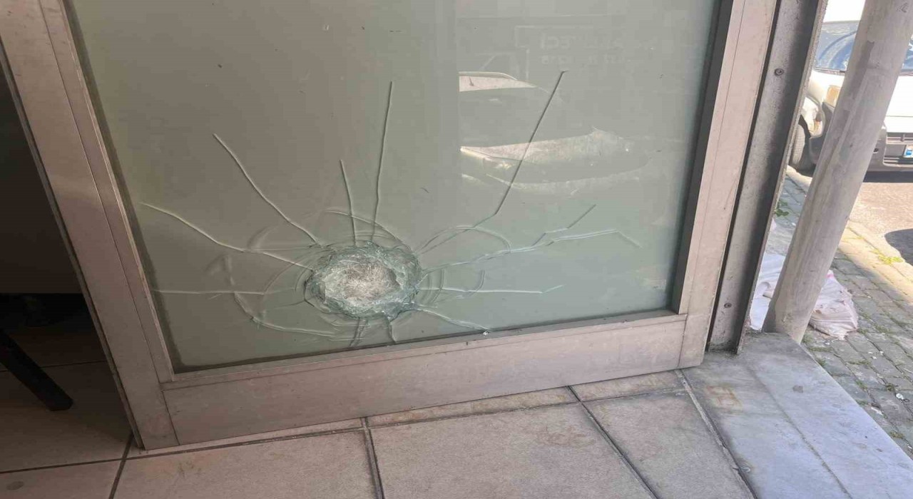 Avcılarda sokakta başlayan tartışma kıraathanede son buldu