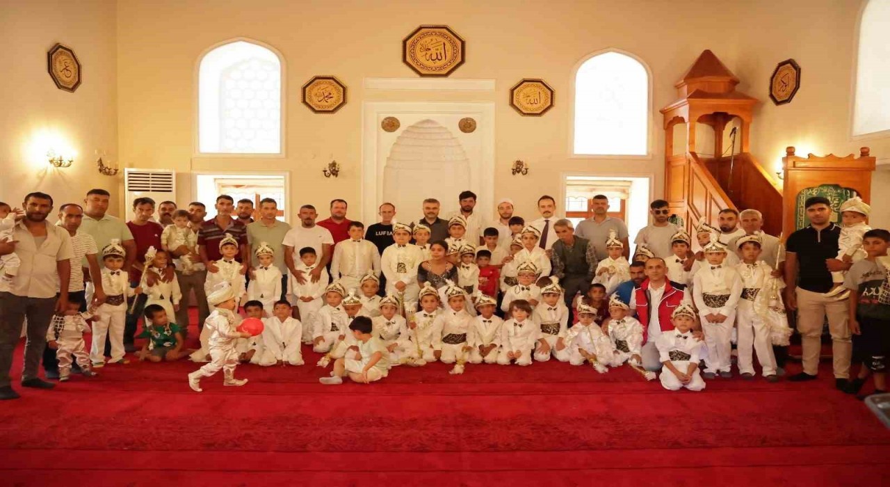 Aydında toplu sünnet şöleni yapıldı