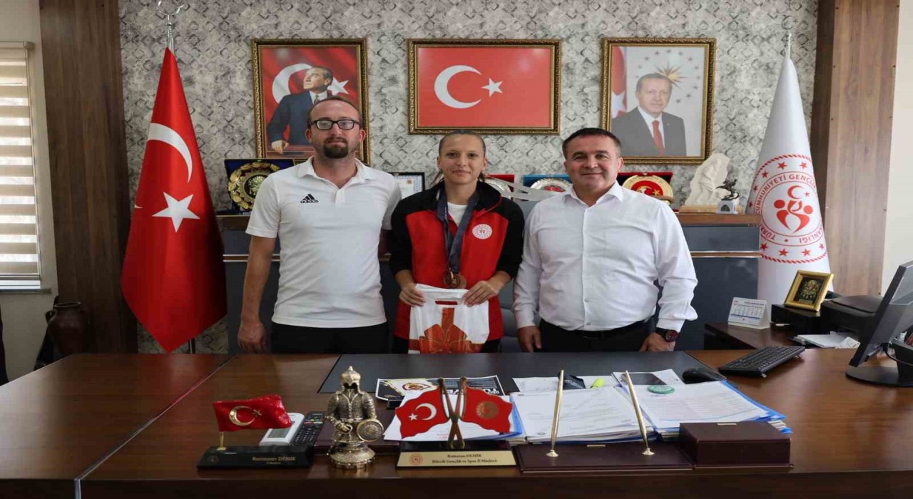 Ayla Köseden gurur veren başarı