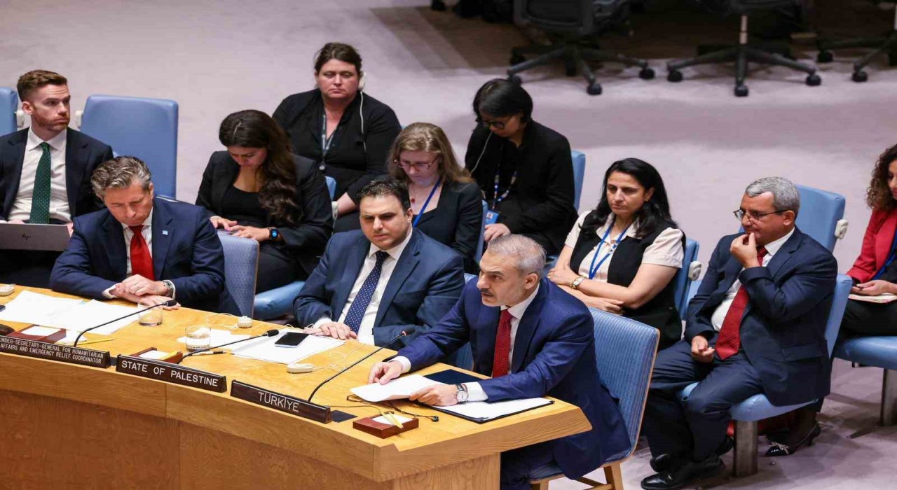 Bakan Fidan: 80 yıl sonra dünya yine toplama kamplarına tanıklık ediyor