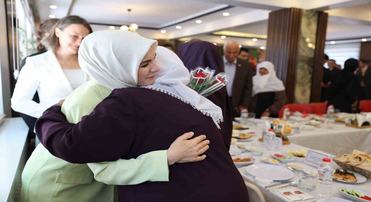 Bakan Göktaş: Şehit ve gazilerimizle bu yolda yürümek ve bu süreci beraber inşa etmekten memnuniyet duyuyoruz